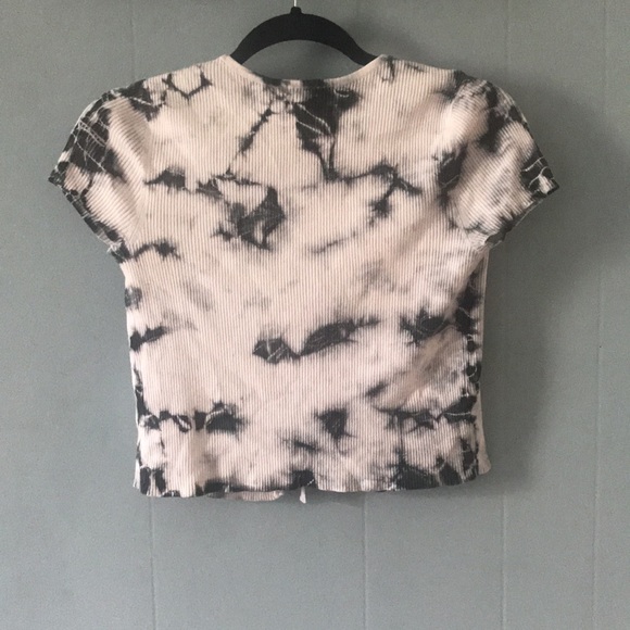 Tie Dye T-shirt - Picture 4 of 4